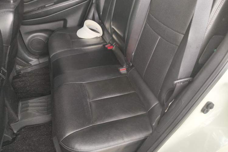 Used Nissan X-Trail 2014 2.0L CVT Comfort Edition 2WD Left Rear Seat