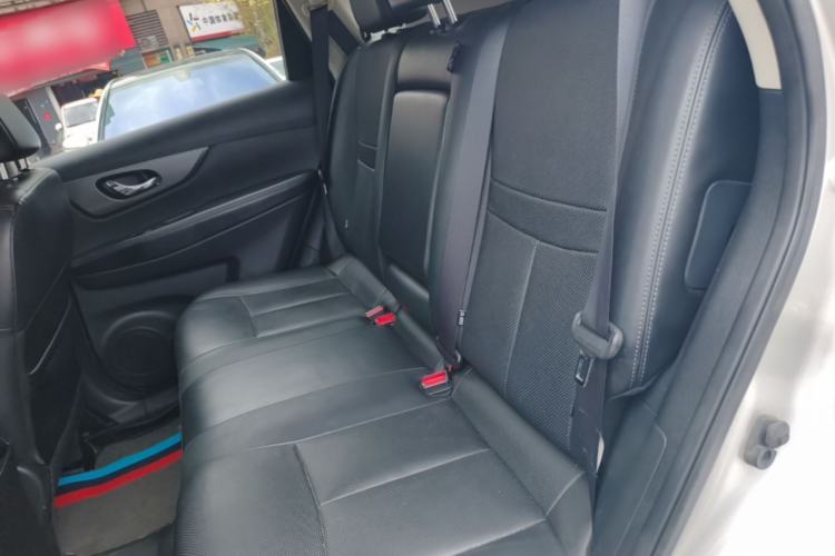 Used Nissan X-Trail 2014 2.0L CVT Comfort Edition 2WD Left Rear Seat