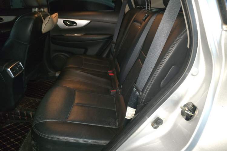 Used Nissan X-Trail 2014 2.0L CVT Comfort Edition 2WD Left Rear Seat