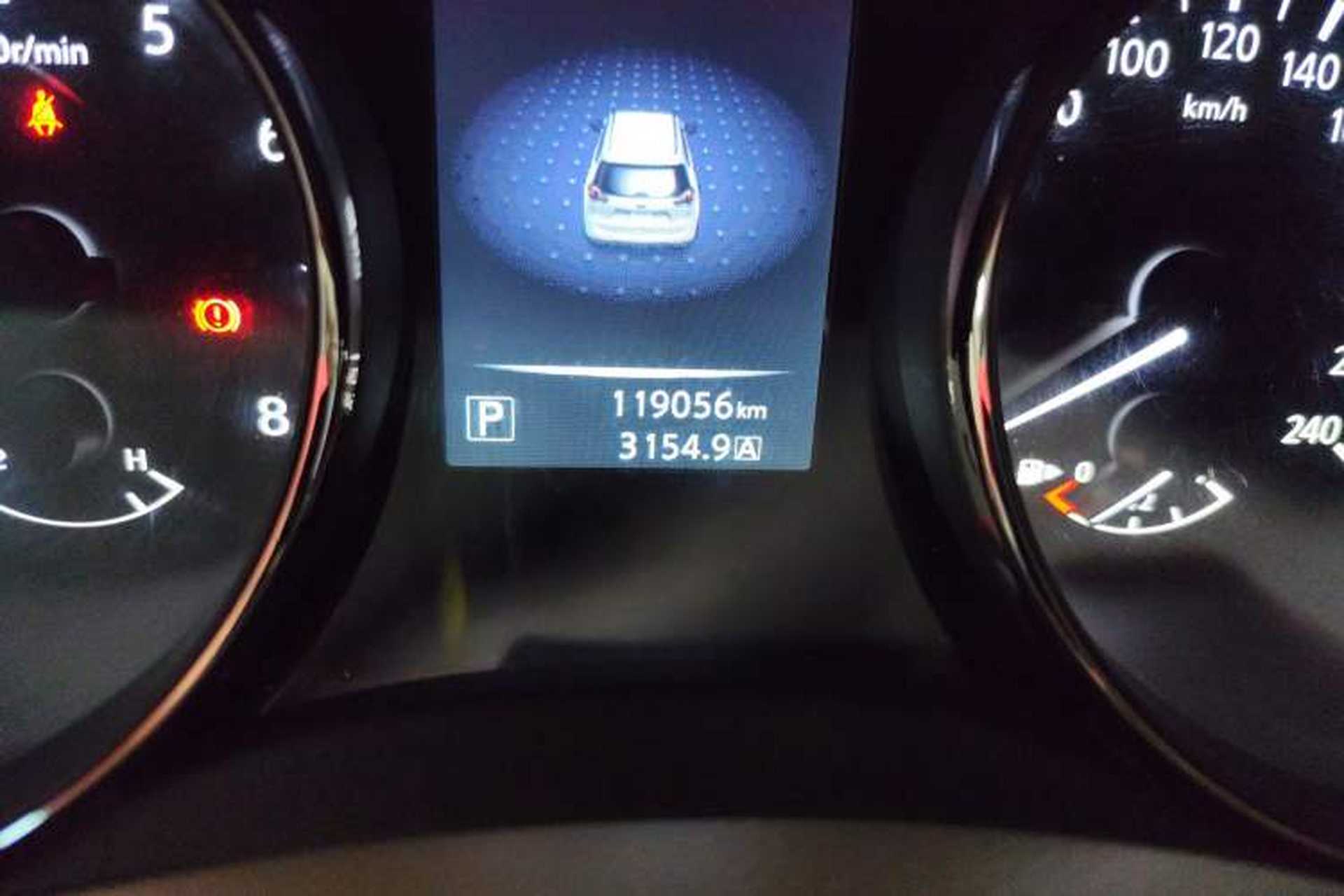 Used Nissan X-Trail 2014 2.0L CVT Comfort Edition 2WD Odometer Close Up
