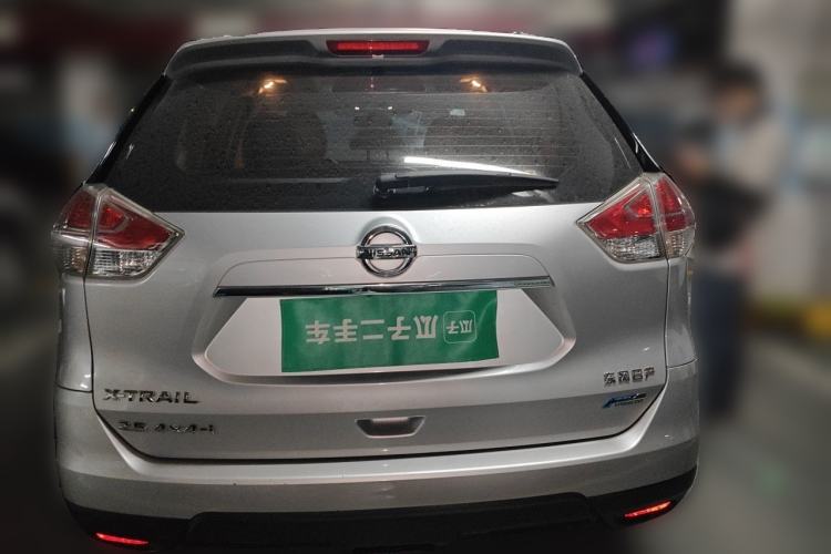 Used Nissan X-Trail 2014 2.5L CVT Leading Edition 4WD Rear