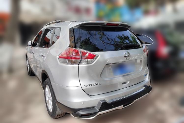 Used Nissan X-Trail 2014 2.5L CVT Luxury Edition 4WD Rear Left 45 Deg