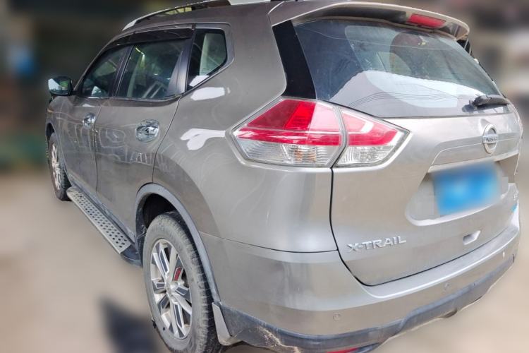 Used Nissan X-Trail 2014 2.5L CVT Luxury Edition 4WD Rear Left 45 Deg