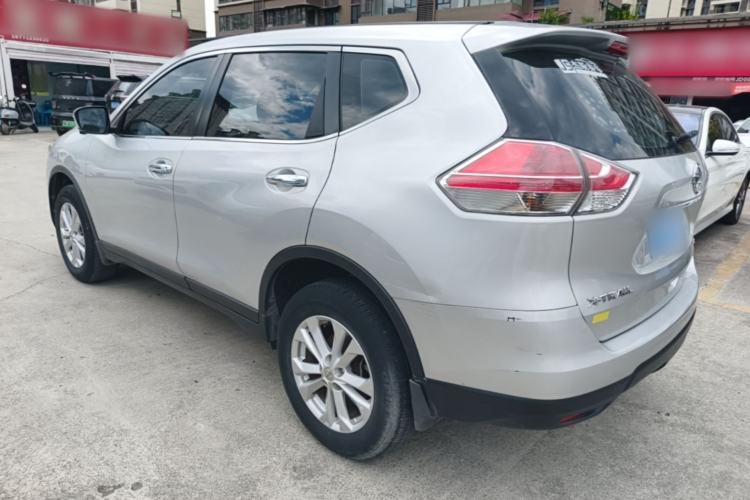 Used Nissan X-Trail 2014 2.0L CVT Comfort Edition 2WD Rear Left 45 Deg