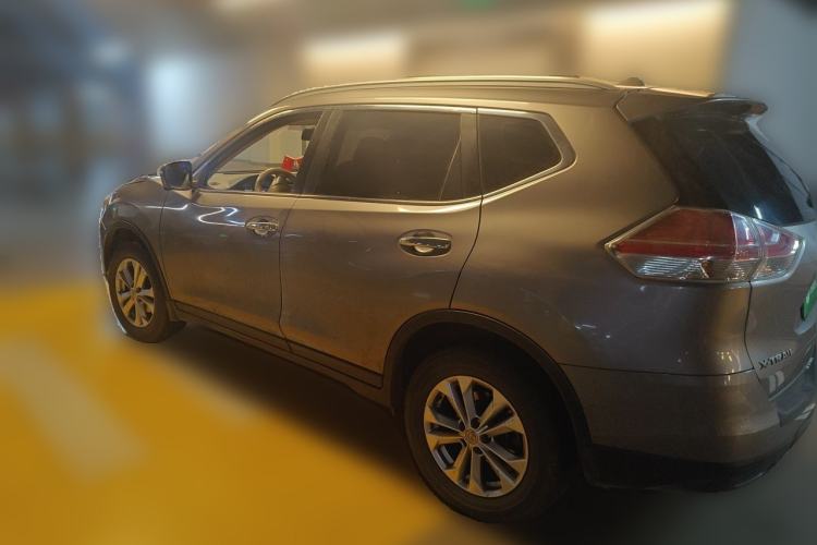 Used Nissan X-Trail 2014 2.0L CVT Comfort Edition 2WD Rear Left 45 Deg