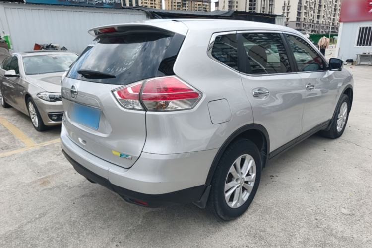 Used Nissan X-Trail 2014 2.0L CVT Comfort Edition 2WD Rear Right 45 Deg