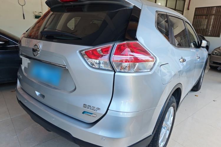 Used Nissan X-Trail 2014 2.0L CVT Comfort Edition 2WD Rear Right 45 Deg