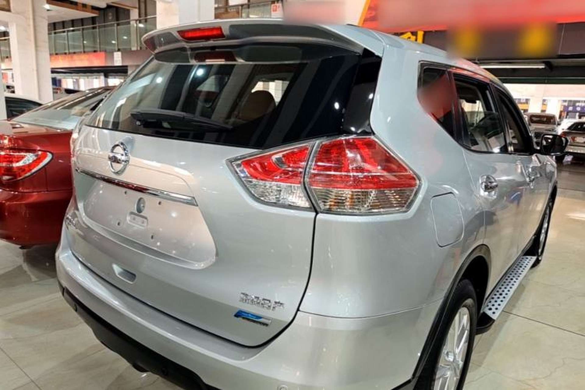 Used Nissan X-Trail 2014 2.0L CVT Fashion Edition 2WD Rear Right 45 Deg