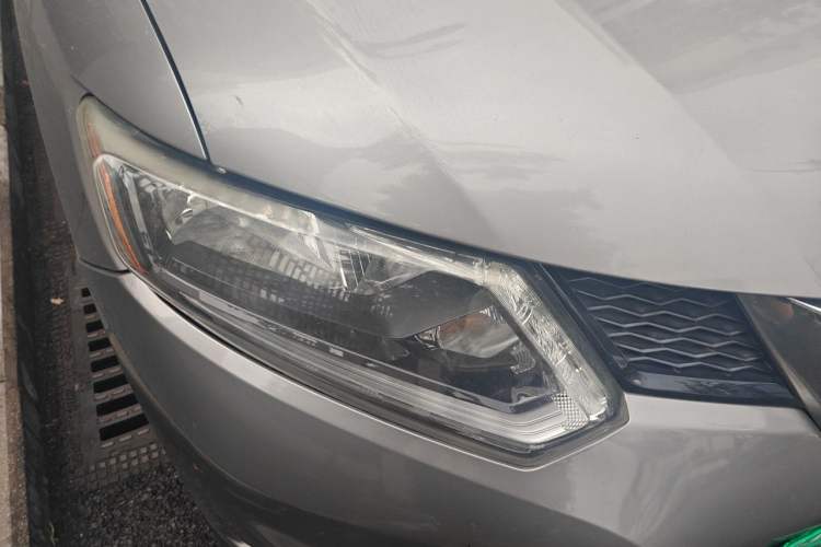 Used Nissan X-Trail 2014 2.0L CVT Comfort Edition 2WD Right Front Headlight