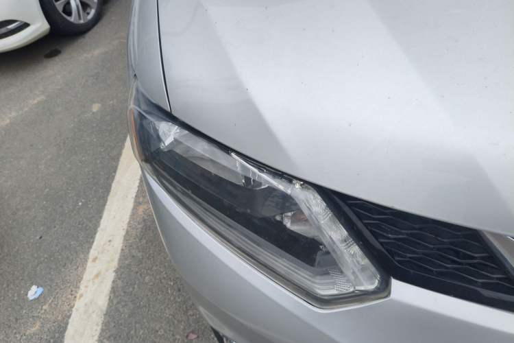 Used Nissan X-Trail 2014 2.0L CVT Comfort Edition 2WD Right Front Headlight