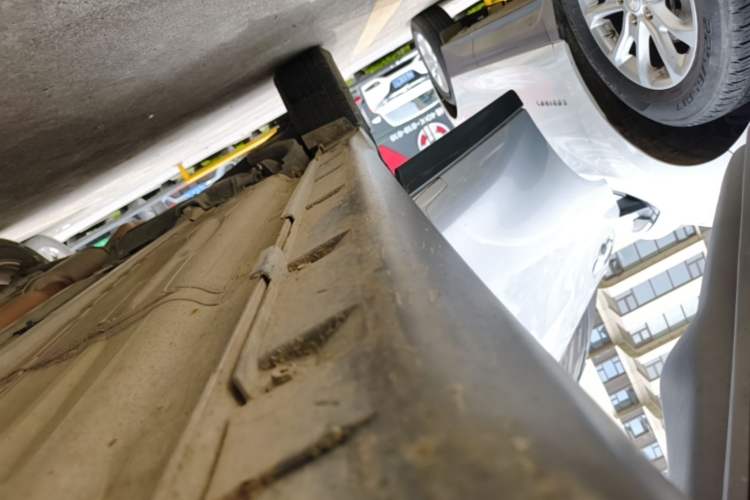Used Nissan X-Trail 2014 2.0L CVT Comfort Edition 2WD Right Side Sill