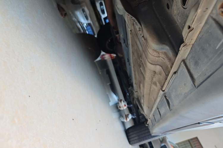 Used Nissan X-Trail 2014 2.0L CVT Comfort Edition 2WD Right Side Sill
