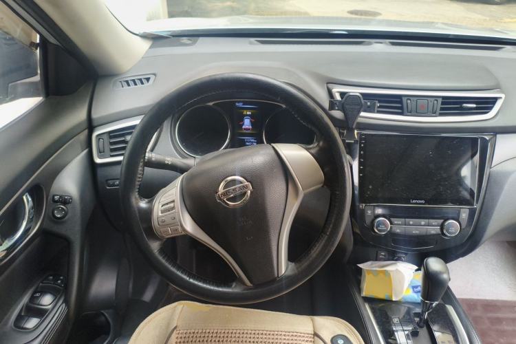 Used Nissan X-Trail 2014 2.0L CVT Comfort Edition 2WD Steering Wheel