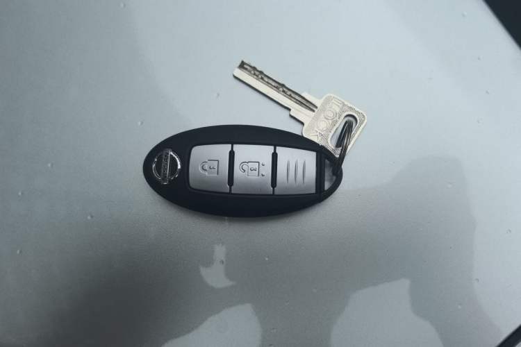 Used Nissan X-Trail 2014 2.0L CVT Comfort Edition 2WD Vehicle Key