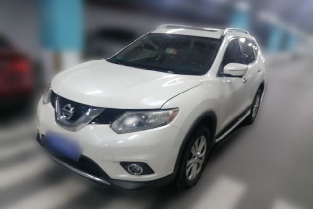 Używany Nissan X-Trail 2014 2.5L CVT Luxury Edition 4WD