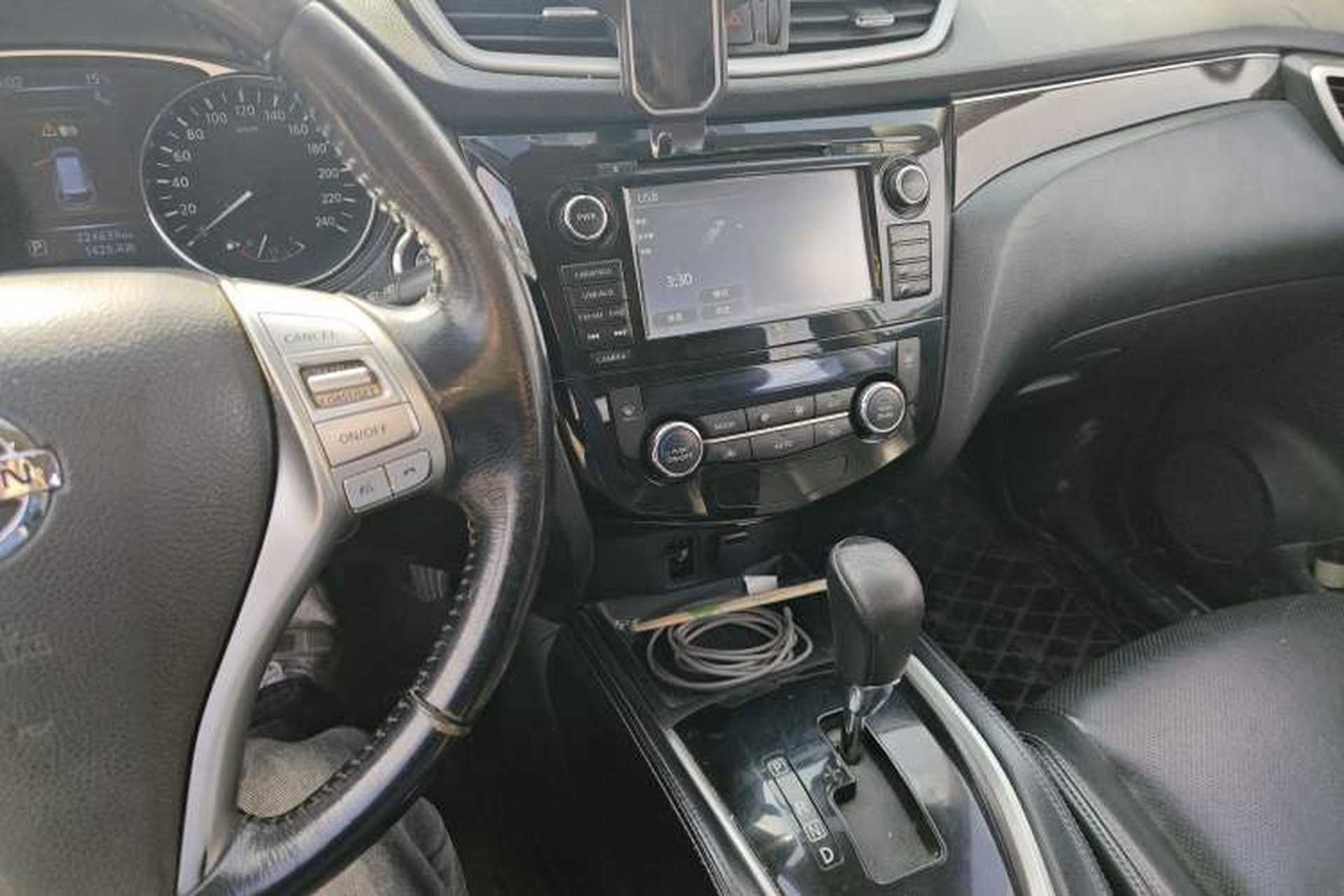 Used Nissan X-Trail 2014 2.5L CVT Ultimate Edition 4WD Audio And AC Panel