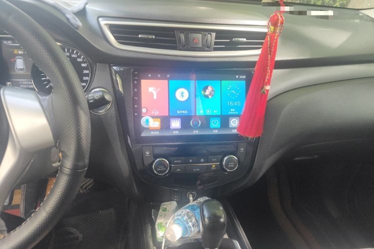 Used Nissan X-Trail 2014 2.0L CVT Comfort Edition 2WD Audio And AC Panel