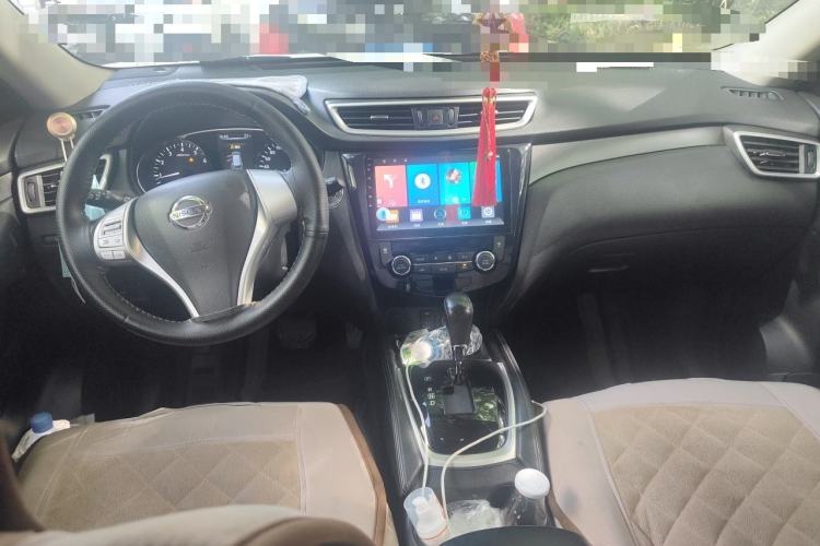 Used Nissan X-Trail 2014 2.0L CVT Comfort Edition 2WD Center Console