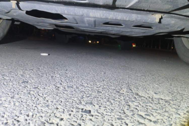 Used Nissan X-Trail 2014 2.5L CVT Leading Edition 4WD Chassis Front