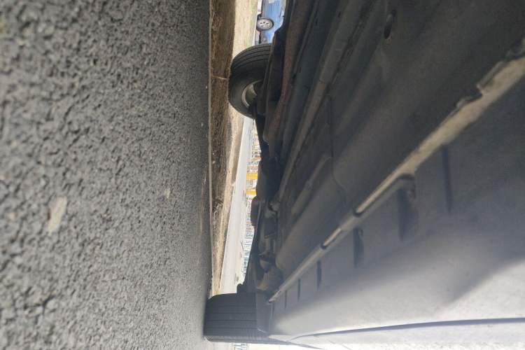 Used Nissan X-Trail 2014 2.0L CVT Comfort Edition 2WD Chassis Front Left