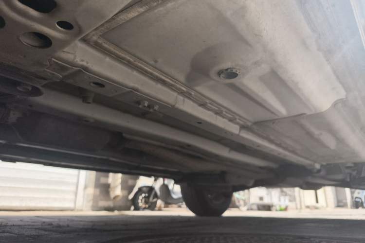 Used Nissan X-Trail 2014 2.0L CVT Comfort Edition 2WD Chassis Front Left