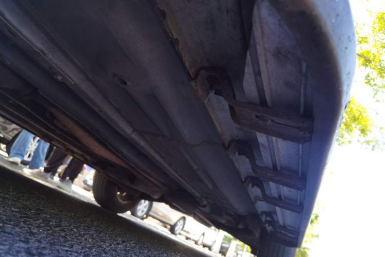 Used Nissan X-Trail 2014 2.5L CVT Leading Edition 4WD Chassis Front Left