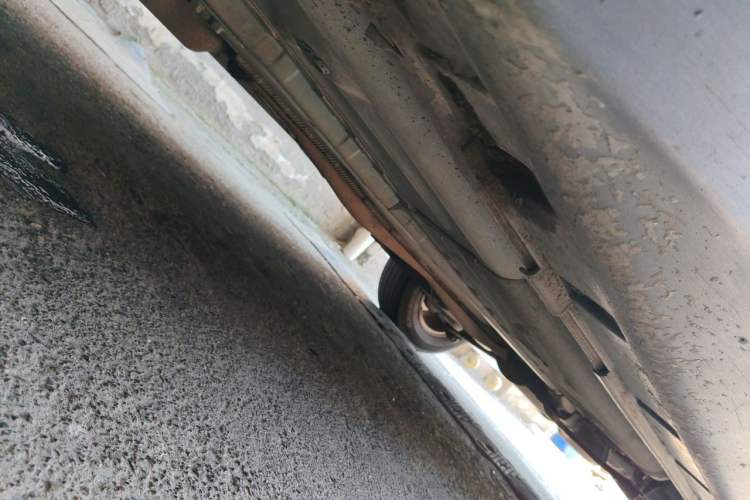 Used Nissan X-Trail 2014 2.0L CVT Comfort Edition 2WD Chassis Front Left