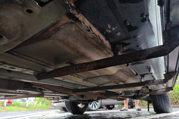 Used Nissan X-Trail 2014 2.0L CVT Comfort Edition 2WD Chassis Front Left