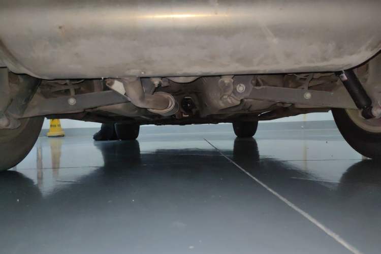 Used Nissan X-Trail 2014 2.0L CVT Comfort Edition 2WD Chassis Rear
