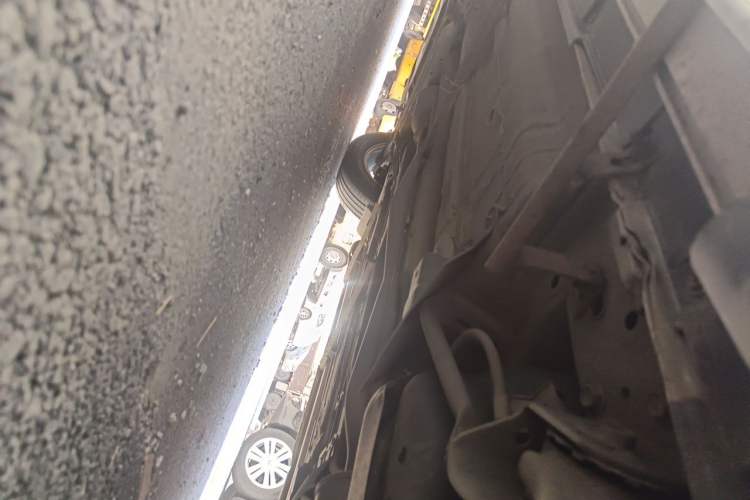 Used Nissan X-Trail 2014 2.5L CVT Leading Edition 4WD Chassis Rear Left