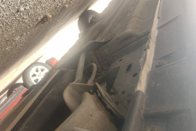 Used Nissan X-Trail 2014 2.0L CVT Comfort Edition 2WD Chassis Rear Left