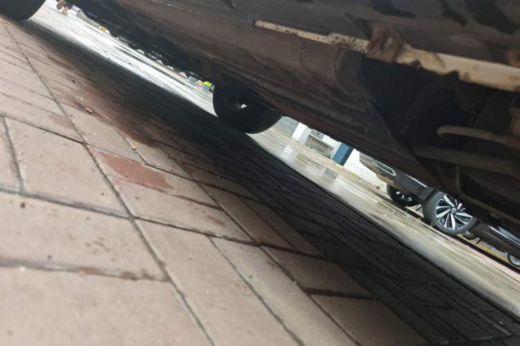 Used Nissan X-Trail 2014 2.0L CVT Comfort Edition 2WD Chassis Rear Left