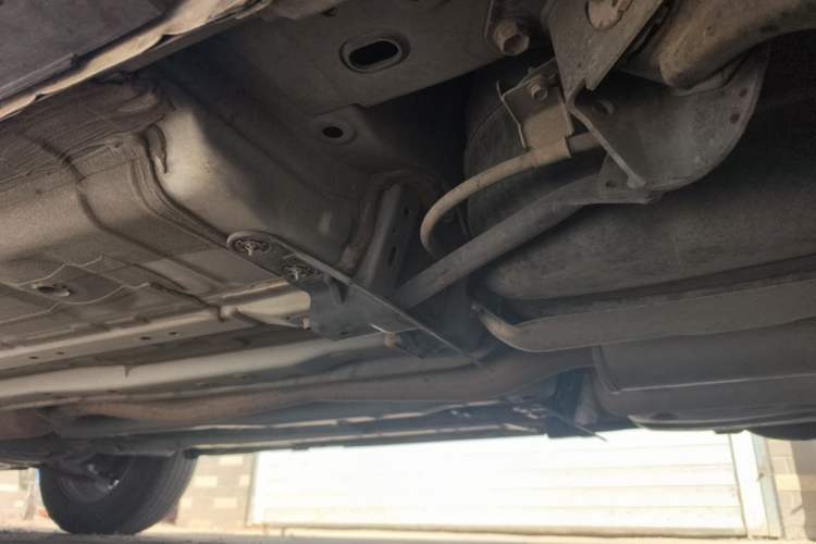 Used Nissan X-Trail 2014 2.0L CVT Comfort Edition 2WD Chassis Rear Left