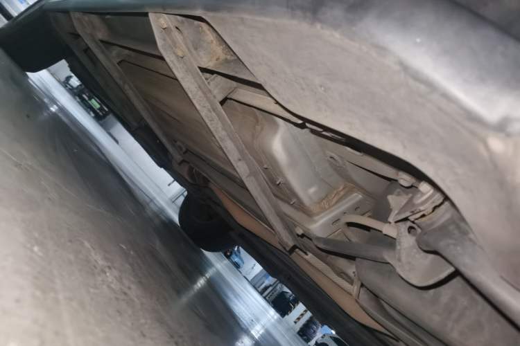 Used Nissan X-Trail 2014 2.5L CVT Luxury Edition 4WD Chassis Rear Left