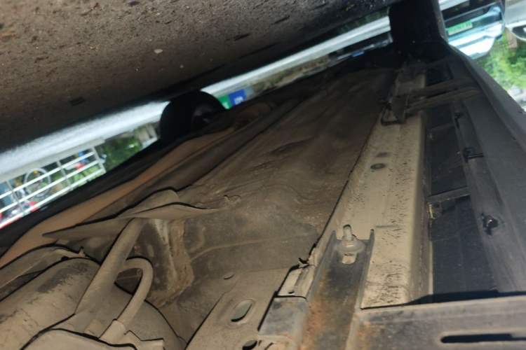 Used Nissan X-Trail 2014 2.5L CVT Luxury Edition 4WD Chassis Rear Left