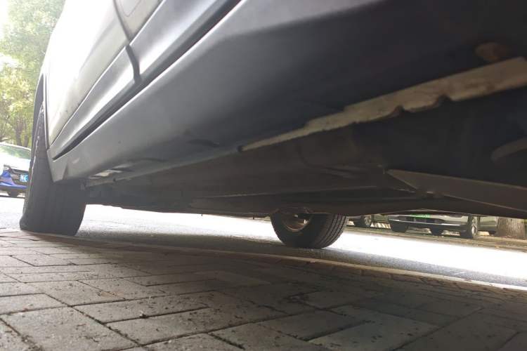 Used Nissan X-Trail 2014 2.5L CVT Luxury Edition 4WD Chassis Rear Left