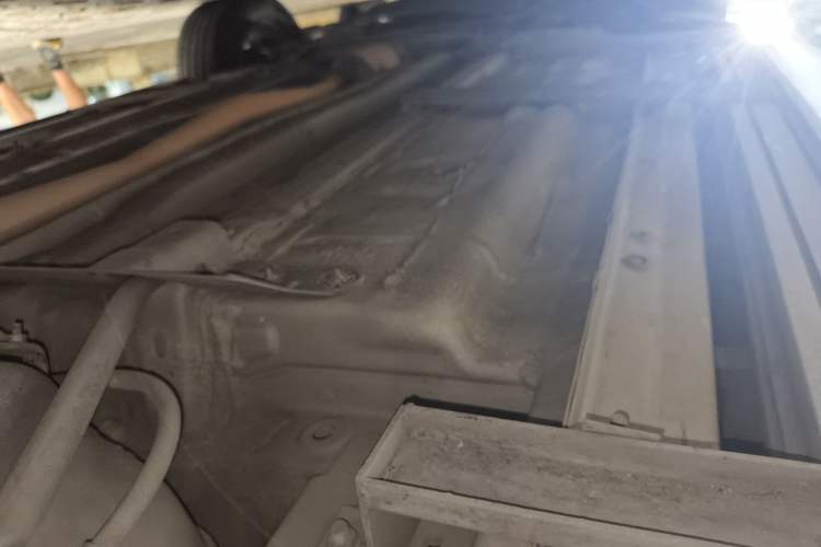 Used Nissan X-Trail 2014 2.5L CVT Leading Edition 4WD Chassis Rear Left