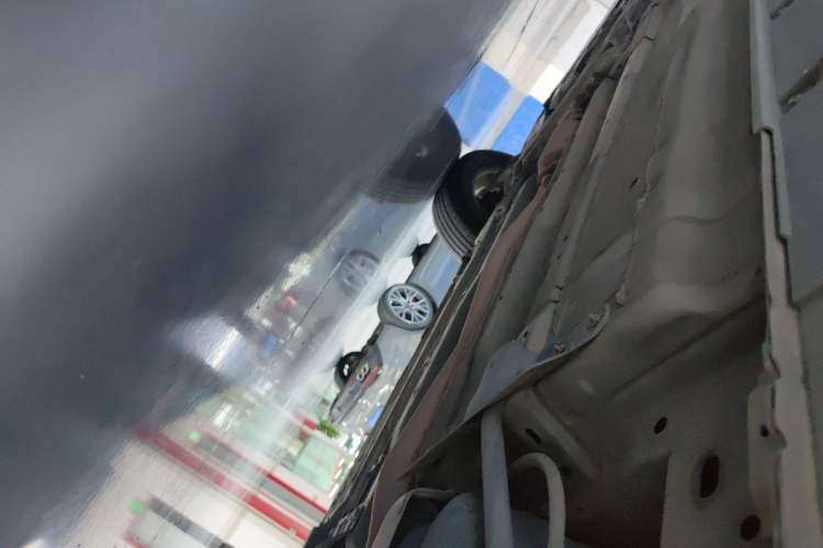 Used Nissan X-Trail 2014 2.0L CVT Comfort Edition 2WD Chassis Rear Left