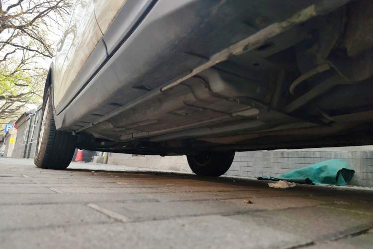 Used Nissan X-Trail 2014 2.0L CVT Comfort Edition 2WD Chassis Rear Left