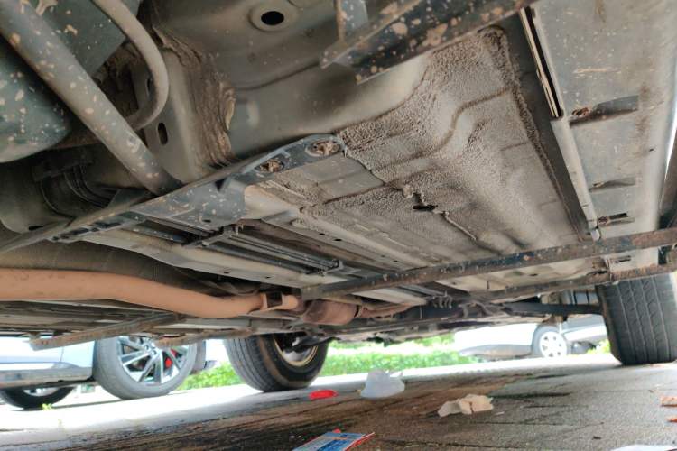 Used Nissan X-Trail 2014 2.0L CVT Comfort Edition 2WD Chassis Rear Right