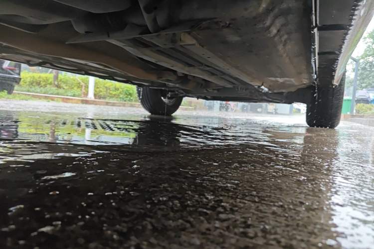 Used Nissan X-Trail 2014 2.0L CVT Comfort Edition 2WD Chassis Rear Right
