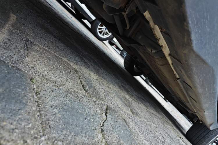 Used Nissan X-Trail 2014 2.5L CVT Luxury Edition 4WD Chassis Rear Right