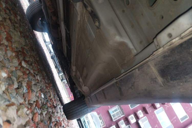 Used Nissan X-Trail 2014 2.0L CVT Comfort Edition 2WD Chassis Rear Right