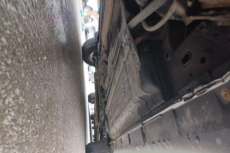 Used Nissan X-Trail 2014 2.0L CVT Comfort Edition 2WD Chassis Rear Right