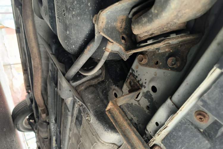 Used Nissan X-Trail 2014 2.0L CVT Comfort Edition 2WD Chassis Rear Right