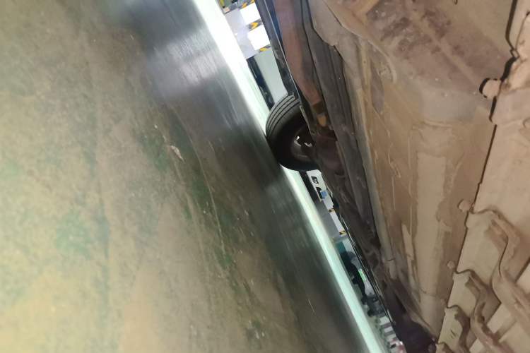 Used Nissan X-Trail 2014 2.0L CVT Comfort Edition 2WD Chassis Rear Right