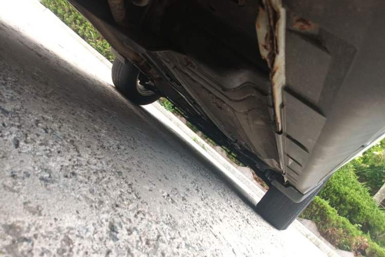 Used Nissan X-Trail 2014 2.0L CVT Comfort Edition 2WD Chassis Rear Right