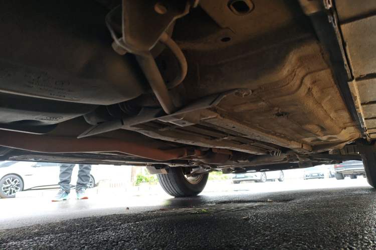 Used Nissan X-Trail 2014 2.0L CVT Comfort Edition 2WD Chassis Rear Right