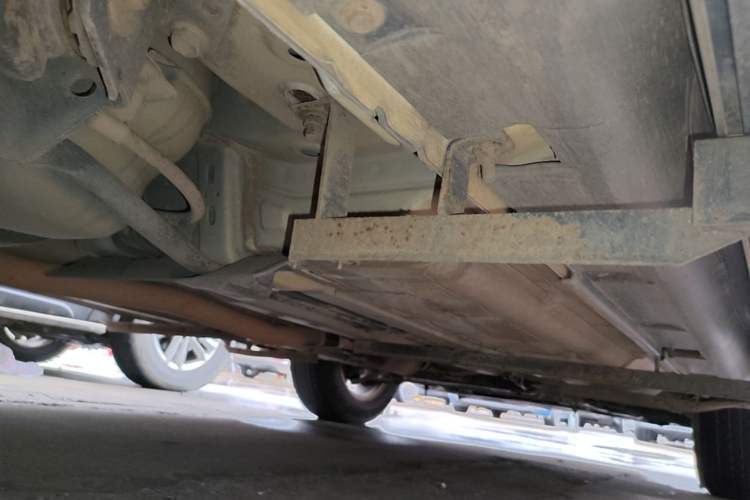 Used Nissan X-Trail 2014 2.0L CVT Comfort Edition 2WD Chassis Rear Right