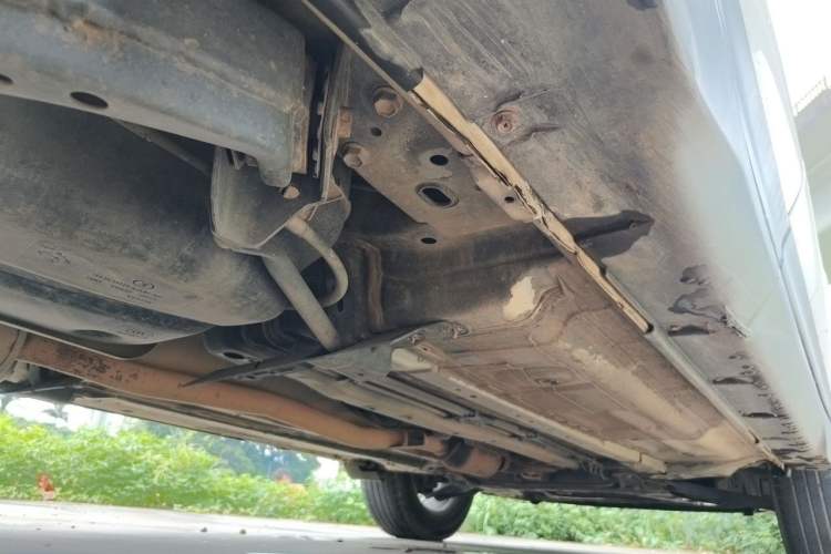 Used Nissan X-Trail 2014 2.0L CVT Comfort Edition 2WD Chassis Rear Right